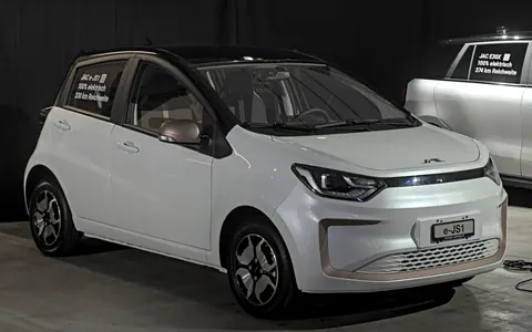 JAC e-JS1