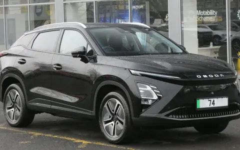 Omoda E5